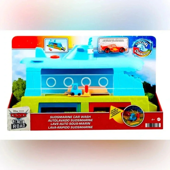 Disney Pixar Cars Submarine Car Wash Playset with Color-Change Lightning McQueen - Picture 1 of 5